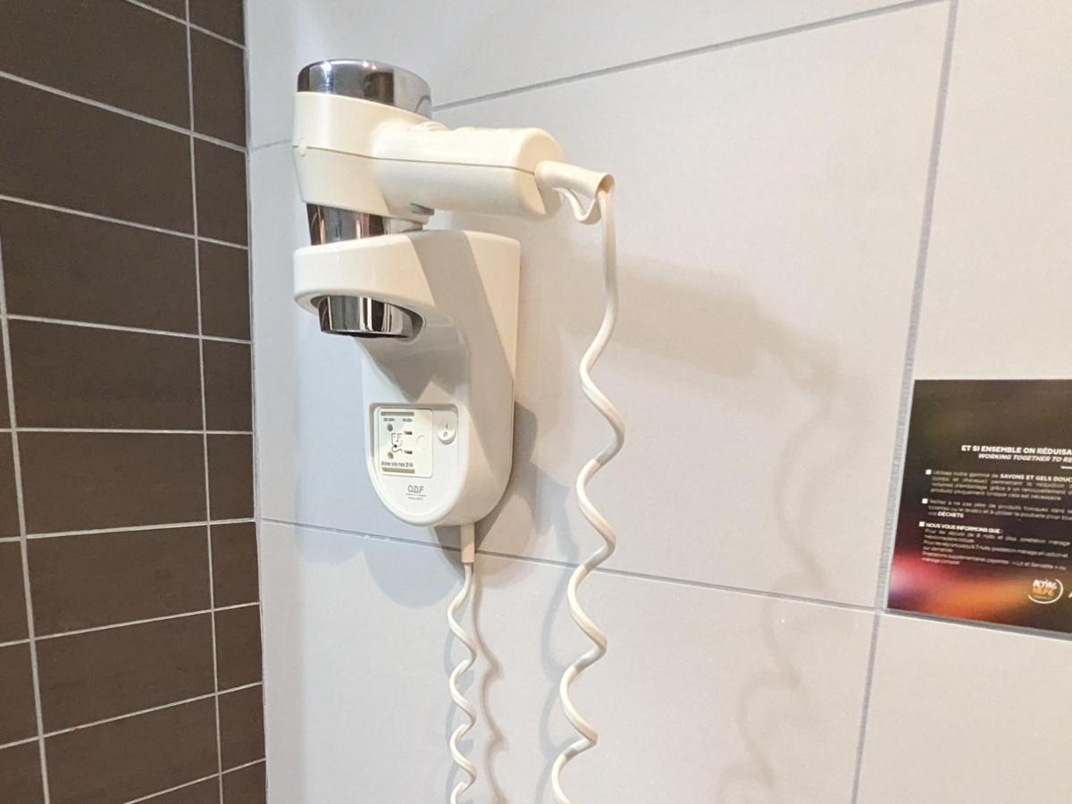 Disneyland Deluxe Flat, Outside Pool, Climatisation, 1 Min To Disney Parks 塞里斯 外观 照片